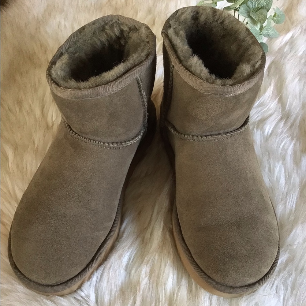 UGG - Classic Mini II Boot